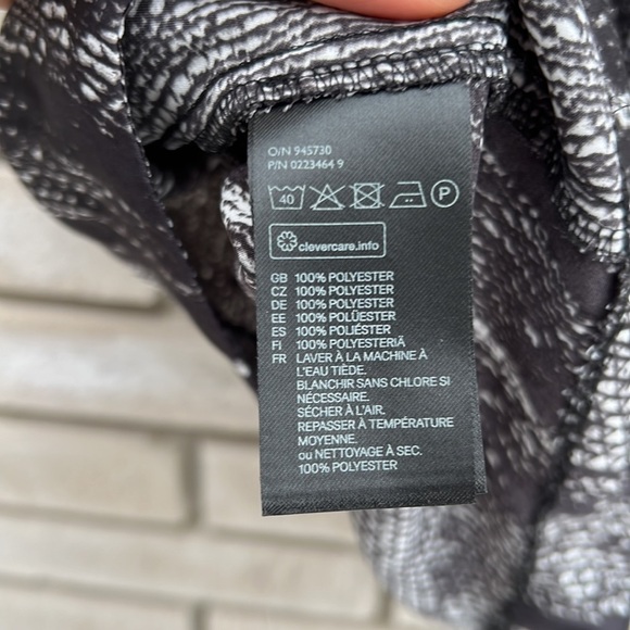 H&M Conscious Collection Racerback TankTop Sz 6 - Picture 7 of 7